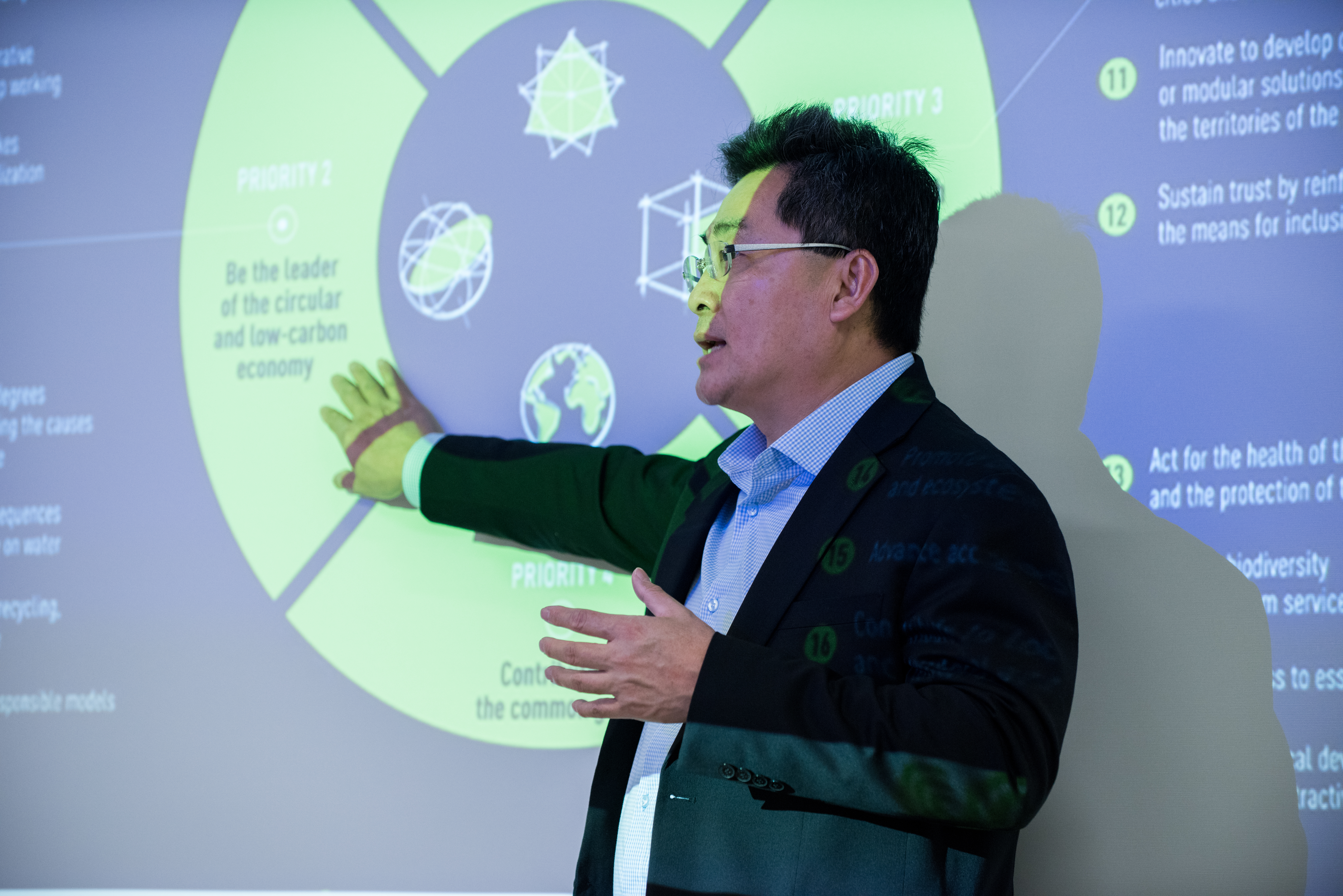 Faculty presenting on assessment data